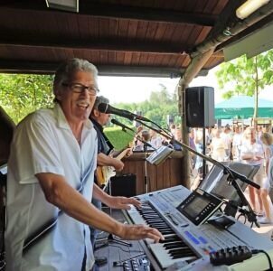 Live-Musik im Stelzenhof